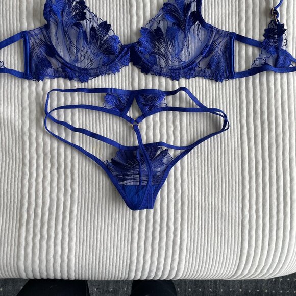 Bluebella Colette Thong in Electric Blue, XS - Picture 3 of 4